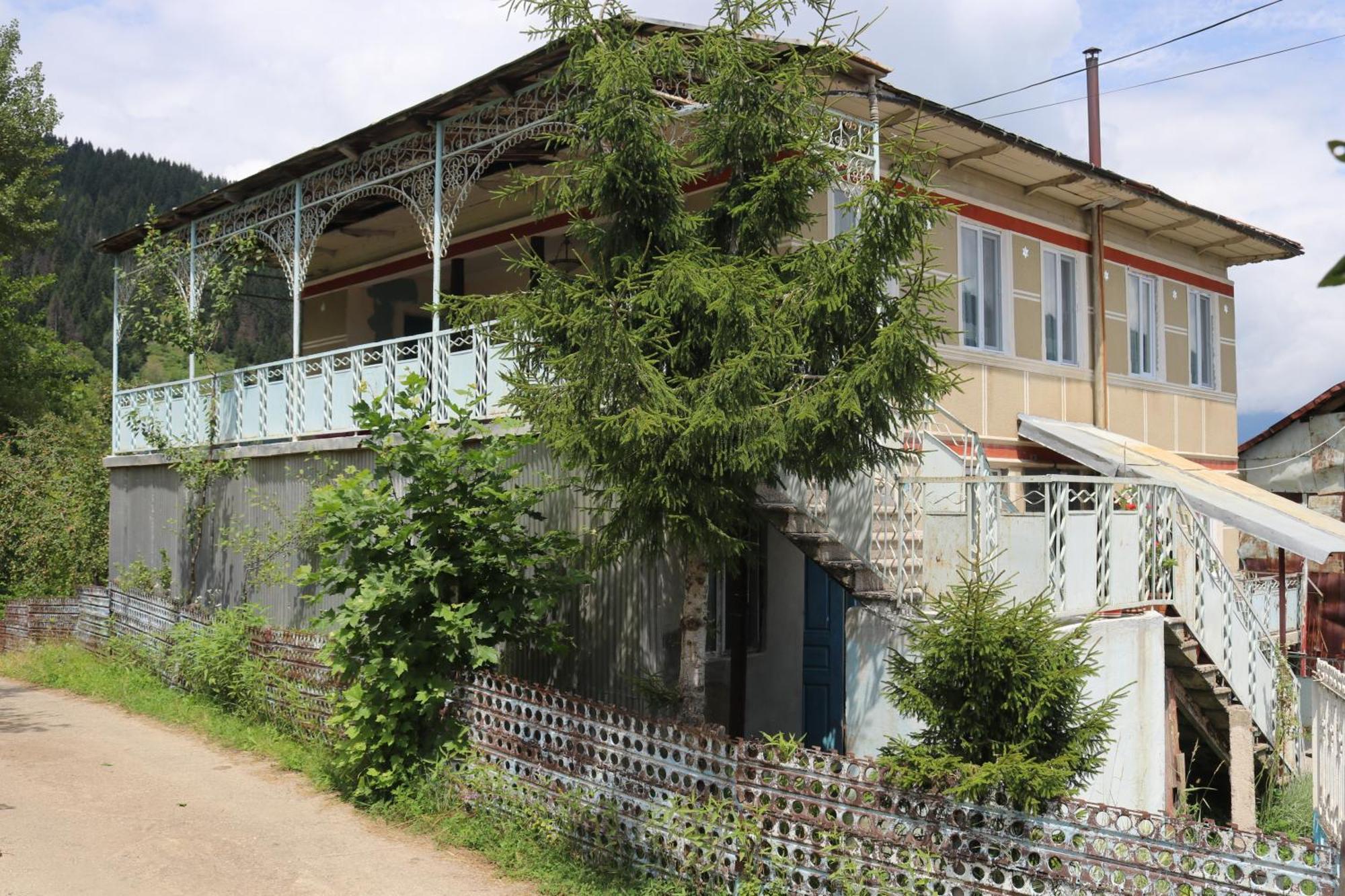 Armazi Hotel Khulo Exterior photo